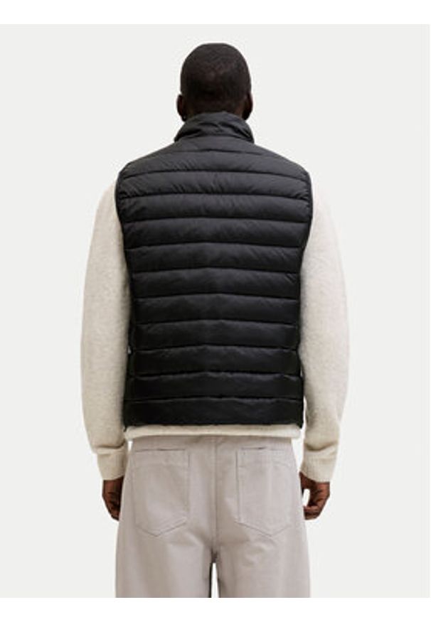 Jack & Jones Kamizelka Louis 12288921 Czarny Regular Fit. Kolor: czarny. Materiał: syntetyk