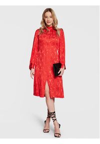 Closet London Sukienka codzienna D8228 Czerwony Regular Fit. Okazja: na co dzień. Kolor: czerwony. Materiał: wiskoza. Typ sukienki: proste. Styl: casual #2