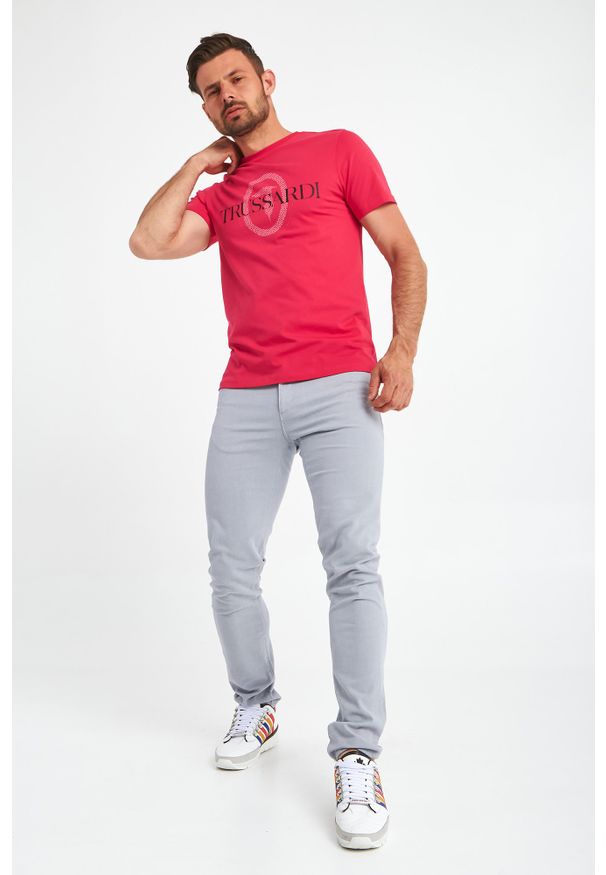 Trussardi Jeans - T-SHIRT TRUSSARDI. Okazja: na co dzień. Materiał: bawełna. Wzór: nadruk. Styl: casual
