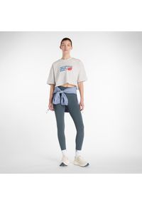 Legginsy damskie do biegania New Balance Sleek WP51268GT – szare. Stan: podwyższony. Kolor: szary. Materiał: lycra, poliester, materiał. Wzór: gładki. Sport: fitness #2