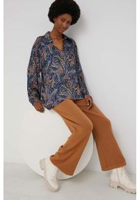 Answear Lab spodnie damskie kolor brązowy gładkie. Kolor: brązowy. Materiał: dzianina. Wzór: gładki #4
