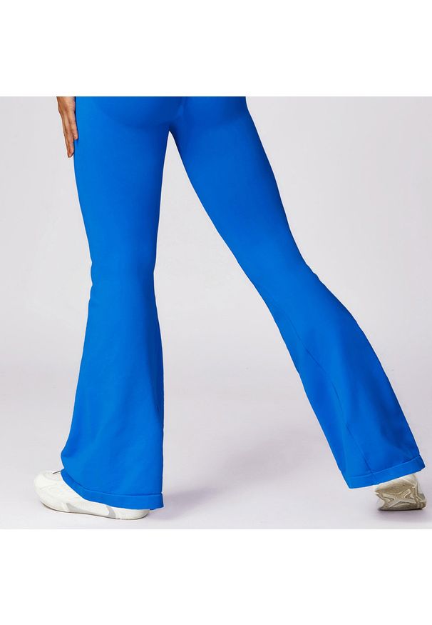 Intica - Legginsy sportowe push-up z wysokim stanem do treningu Chrysi. Stan: podwyższony. Kolor: szary. Materiał: materiał. Sport: fitness