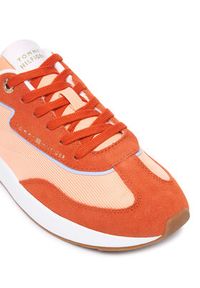 TOMMY HILFIGER - Tommy Hilfiger Sneakersy Th Retro Runner Mix FW0FW09410 Pomarańczowy. Kolor: pomarańczowy. Materiał: materiał #3
