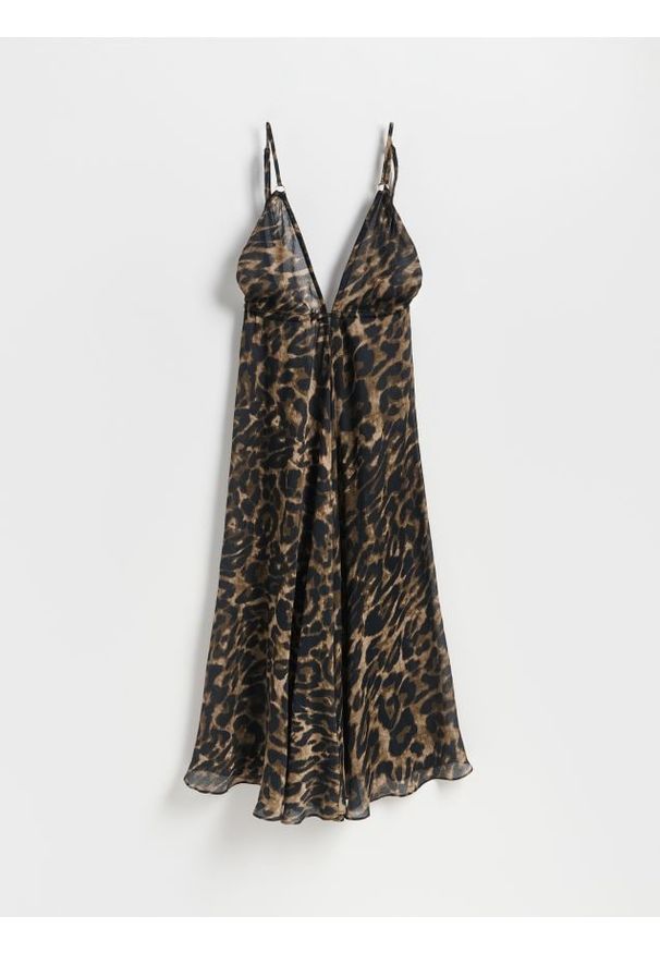 Reserved - Narzutka plażowa ze zwierzęcym wzorem - brązowy. Okazja: na plażę. Kolor: brązowy. Materiał: tkanina. Wzór: motyw zwierzęcy