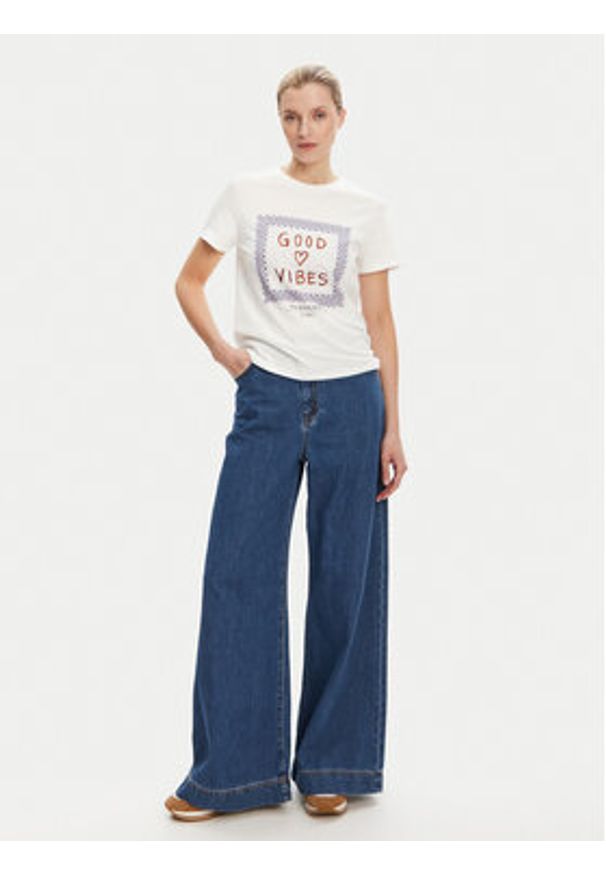 Weekend Max Mara T-Shirt Ara 2525976041 Biały Regular Fit. Kolor: biały. Materiał: bawełna