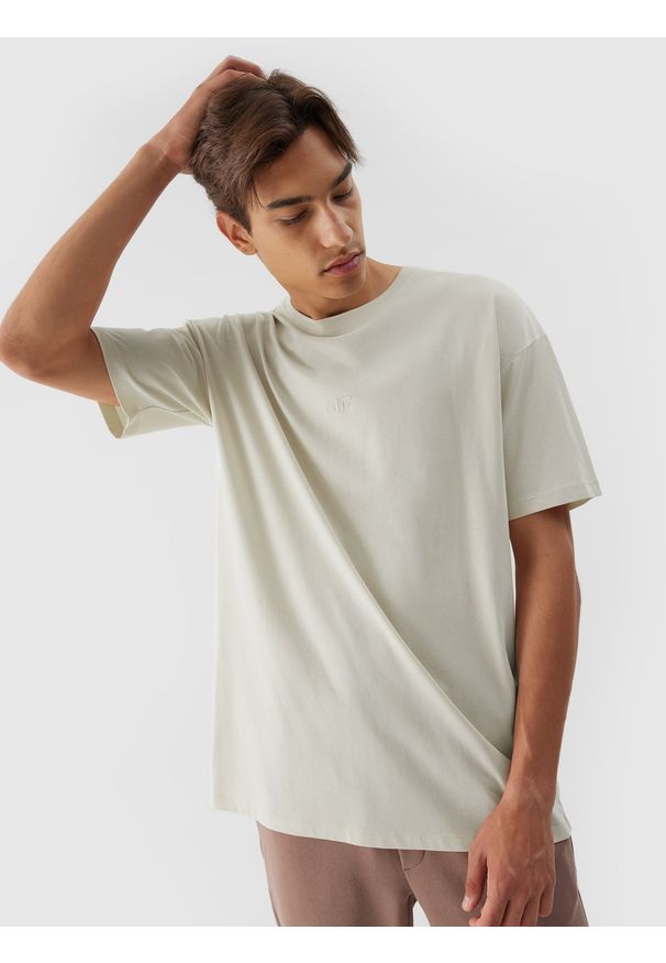 4f - T-shirt oversize z nadrukiem męski - beżowy. Kolor: beżowy. Materiał: bawełna. Wzór: nadruk