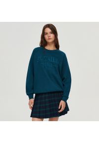 House - Turkusowa bluza crewneck z haftem - Turkusowy. Kolor: turkusowy. Wzór: haft