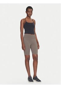 GIRLFRIEND COLLECTIVE - Girlfriend Collective Szorty sportowe Float 4023 Beżowy Slim Fit. Kolor: beżowy. Materiał: syntetyk #4