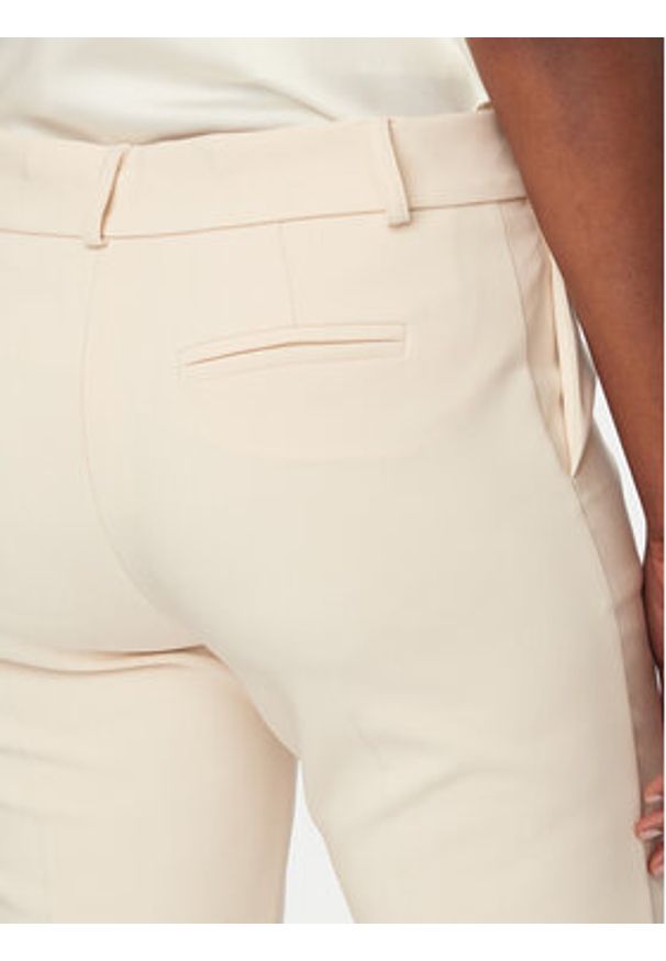 Rinascimento Spodnie materiałowe CFC0128638003 Beżowy Slim Fit. Kolor: beżowy. Materiał: syntetyk