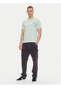 Timberland T-Shirt TB0A5UPQ Zielony Regular Fit. Kolor: zielony. Materiał: bawełna