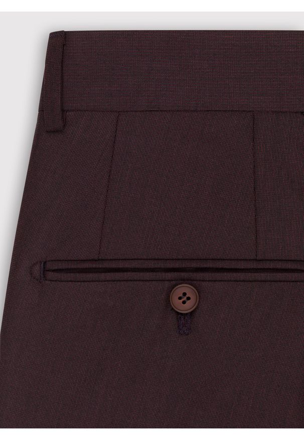 Pako Lorente - PAKO LORENTE – Spodnie garniturowe w kolorze burgundowym. Kolor: czerwony. Materiał: wiskoza, elastan, poliester. Styl: elegancki
