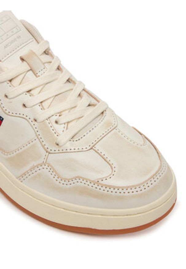 Tommy Jeans Sneakersy Archive '98 Court EN0EN02984 Beżowy. Kolor: beżowy. Materiał: skóra