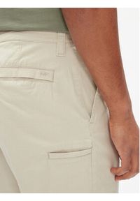 Michael Kors Szorty materiałowe CS5304ZDR2 Beżowy Regular Fit. Kolor: beżowy. Materiał: bawełna