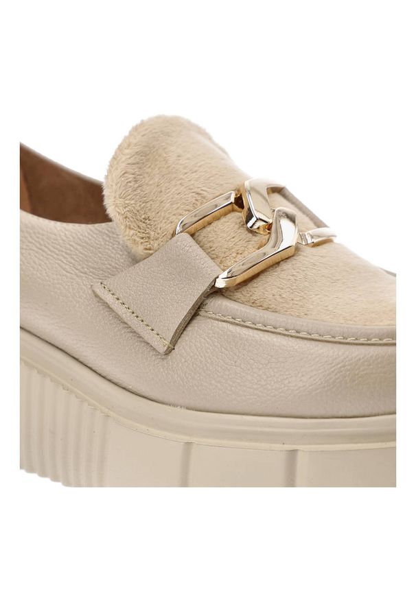 Beżowe Półbuty Lemar Eleganckie Mokasyny Damskie. Kolor: beżowy. Materiał: materiał, futro, skóra. Szerokość cholewki: normalna. Sezon: wiosna. Styl: elegancki