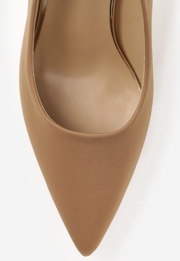 Born2be - Ciemnobeżowe Klasyczne Szpilki z Gładkiej Tkaniny Orianna. Okazja: do pracy, na co dzień, na spotkanie biznesowe. Kolor: beżowy. Materiał: tkanina. Wzór: gładki. Obcas: na szpilce. Styl: klasyczny