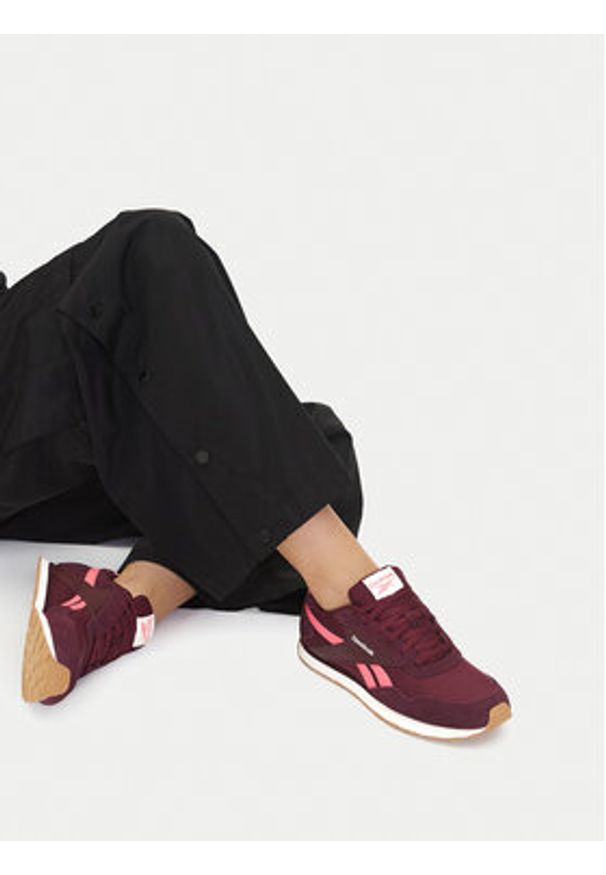 Reebok Sneakersy CEO-GLIDE LOW 100230905 Bordowy. Kolor: czerwony. Materiał: materiał