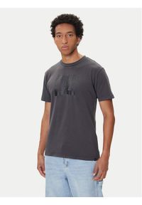 DC T-Shirt Star ADYZT05374 Czarny Regular Fit. Kolor: czarny. Materiał: bawełna