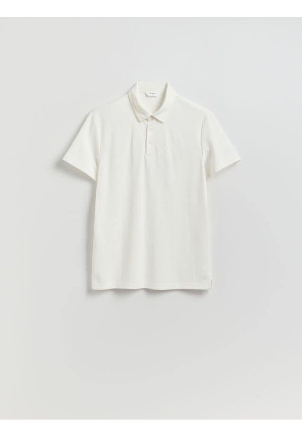 Reserved - Koszulka polo slim - złamana biel. Typ kołnierza: polo. Materiał: bawełna, dzianina
