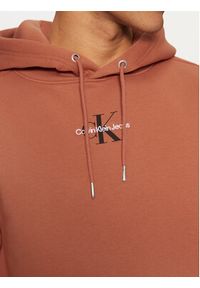 Calvin Klein Jeans Bluza J30J323749 Brązowy Regular Fit. Kolor: brązowy. Materiał: bawełna, syntetyk #5