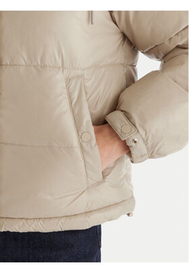 Calvin Klein Jeans Kurtka zimowa LV047D505G Beżowy Relaxed Fit. Kolor: beżowy. Materiał: syntetyk. Sezon: zima