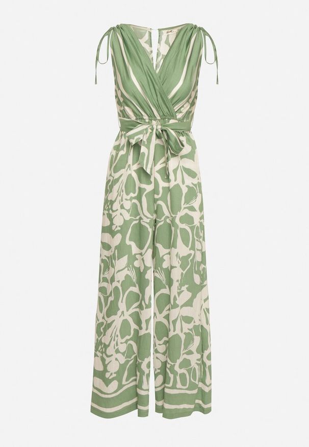 Born2be - Zielony Kopertowy Kombinezon z Wiskozą Wykończony Gumką w Talii z Materiałowym Paskiem Inatia. Okazja: na co dzień. Kolor: zielony. Materiał: wiskoza, materiał. Długość: długie. Styl: casual, elegancki