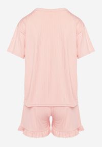 Renee - Różowy Komplet Piżamowy Szorty Wykończone Falbanką i Koszula z Nadrukiem Tyrvea. Kolor: różowy. Wzór: nadruk #3