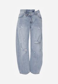 Renee - Niebieskie Asymetryczne Jeansy Balloon z Bawełny z Przetarciami i Dziurami Nedissa. Okazja: na co dzień. Kolor: niebieski. Długość: krótkie. Styl: casual #8