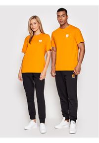 Hummel T-Shirt Unisex Legacy Liam 213715 Pomarańczowy Regular Fit. Kolor: pomarańczowy. Materiał: bawełna