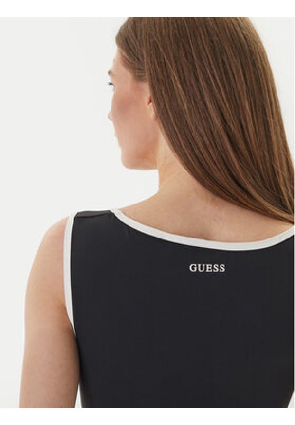 Guess Top 181230 Czarny Classic Fit. Kolor: czarny