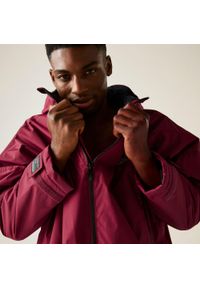 Regatta - Wodoodporny szlafrok do przewijania dla dorosłych unisex. Kolor: czerwony, różowy, wielokolorowy, czarny. Sport: turystyka piesza #1