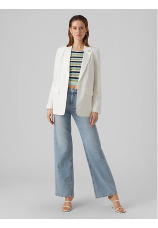 Vero Moda Marynarka Carmen 10287190 Biały Box Fit. Typ kołnierza: typu carmen. Kolor: biały. Materiał: wiskoza