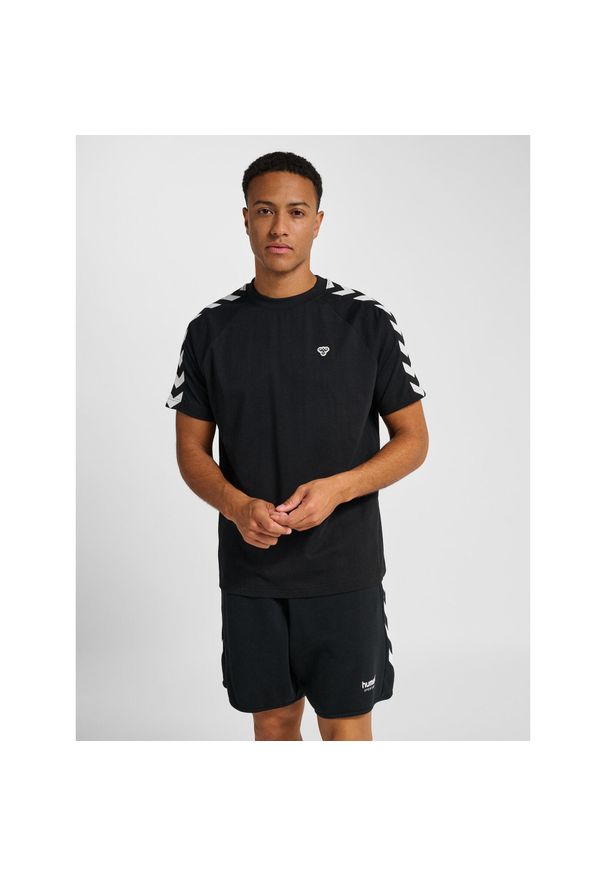 Koszulka Hummel Archive Loose. Kolor: czarny, biały, wielokolorowy. Sport: fitness