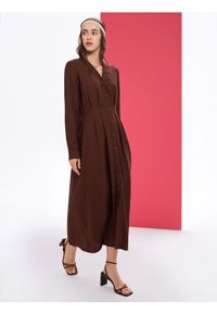 Sinsay - Wiskozowa koszulowa sukienka midi z domieszką lnu - brązowy. Kolor: brązowy. Materiał: wiskoza, len. Typ sukienki: koszulowe. Długość: midi #1