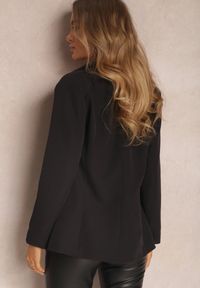 Renee - Czarna Marynarka Alcarpia. Kolor: czarny. Długość rękawa: długi rękaw. Długość: długie. Styl: klasyczny, elegancki #4