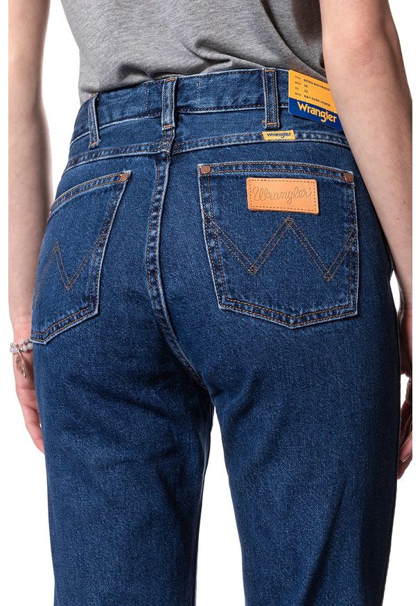 Wrangler - WRANGLER RETRO BOYFRIEND B&Y DARK HORSE W243SW22W 112127928. Wzór: aplikacja, jednolity. Styl: retro