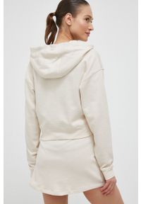 DKNY - Dkny bluza damska kolor beżowy z kapturem gładka. Typ kołnierza: kaptur. Kolor: beżowy. Wzór: gładki #2