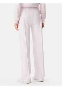 Guess Spodnie dresowe V5GB12 KCRU2 Różowy Regular Fit. Kolor: różowy. Materiał: syntetyk #10
