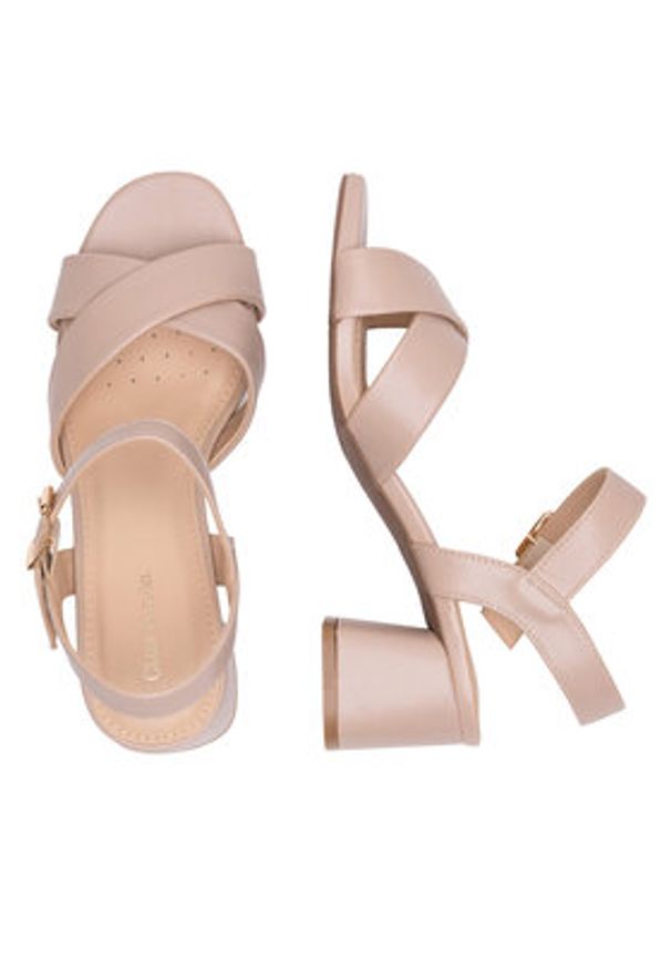 Clara Barson Sandały WSS21574-01 Beżowy. Kolor: beżowy. Materiał: syntetyk, materiał