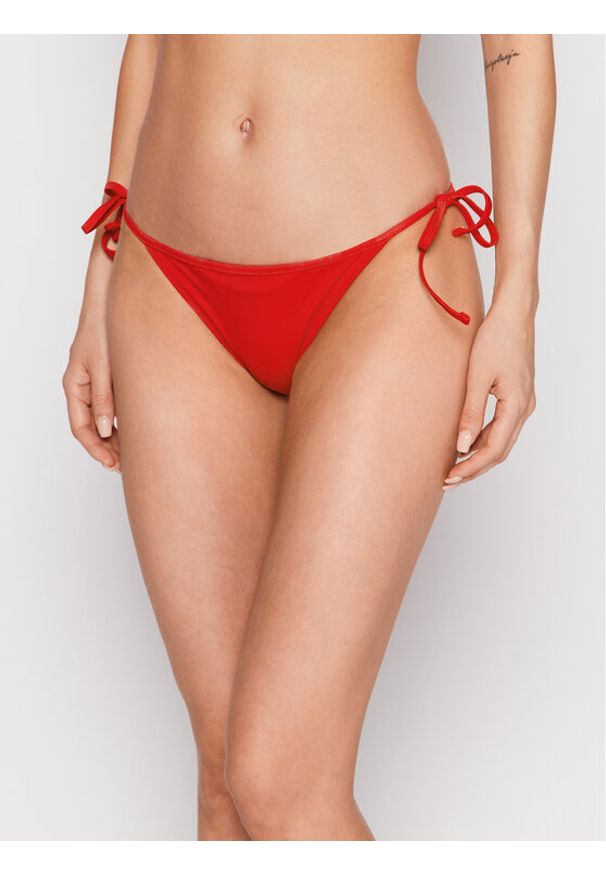 Puma Dół od bikini 907691 Czerwony. Kolor: czerwony. Materiał: syntetyk