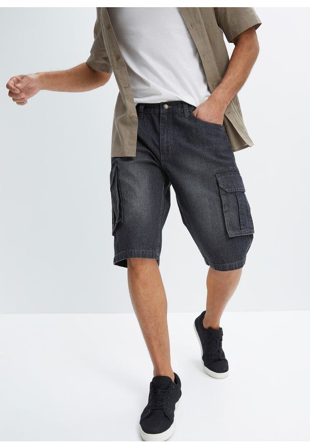 bonprix - Długie dżinsowe bermudy bojówki, relaxed fit. Kolor: czarny. Długość: długie