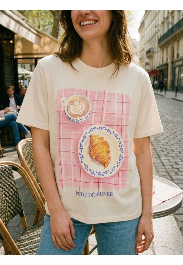 Sinsay - Bawełniana koszulka z nadrukiem - kremowy. Kolor: kremowy. Materiał: bawełna. Wzór: nadruk