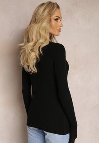 Renee - Czarny Dopasowany Sweter z Prążkami i Ozdobnym Tłoczeniem Linametta. Kolor: czarny. Materiał: jeans. Wzór: prążki. Styl: elegancki