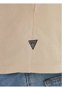 Guess T-Shirt M6GI27 K3249 Beżowy Regular Fit. Kolor: beżowy. Materiał: bawełna #3