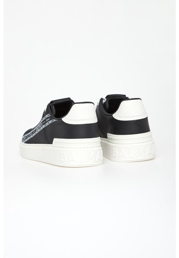 Balmain - Sneakersy męskie skórzane B-Court BALMAIN. Materiał: skóra