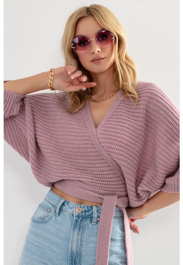 Fobya - Kopertowy Sweter z Wiązaniem w Pasie - Różowy. Kolor: różowy. Materiał: wełna, akryl, poliamid
