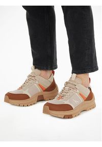 Calvin Klein Jeans Sneakersy Hiking Lace Up Low Cor YM0YM00801 Beżowy. Kolor: beżowy. Materiał: materiał