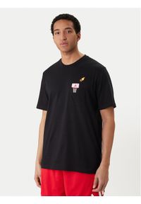 Adidas - adidas T-Shirt Mini Embroidery Basketball Graphic KB2526 Czarny Regular Fit. Kolor: czarny. Materiał: bawełna #1