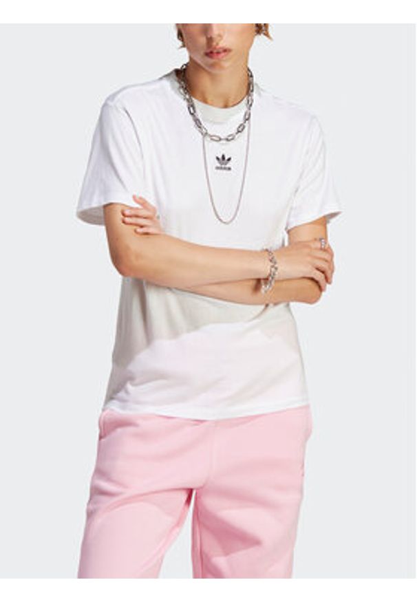 Adidas - adidas T-Shirt Adicolor Essentials Regular T-Shirt IC1831 Biały Regular Fit. Kolor: biały. Materiał: bawełna