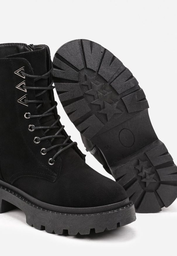 Born2be - Czarne Botki Workery na Grubej Podeszwie ze Sznurowaniem Erisly. Okazja: na co dzień. Kolor: czarny. Materiał: jeans. Styl: casual, rockowy