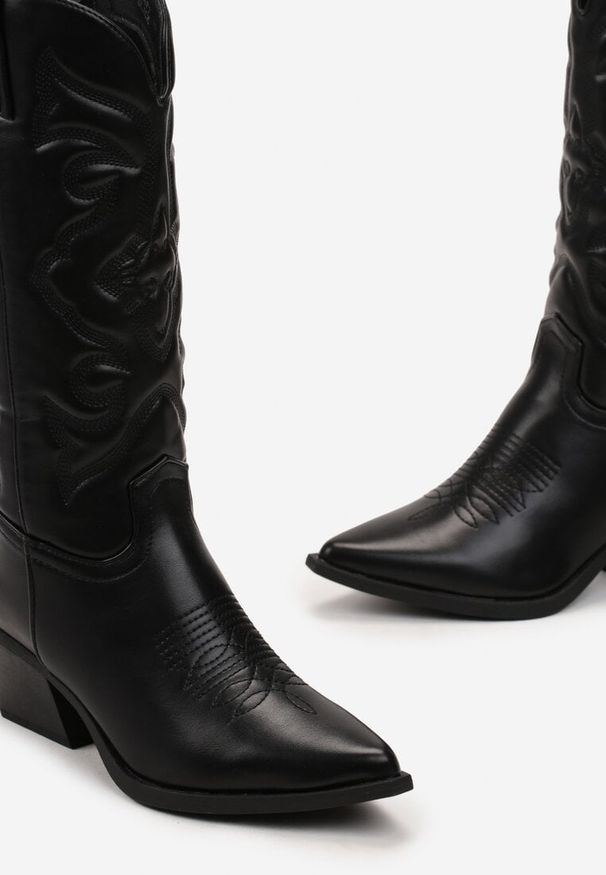 Renee - Czarne Kozaki Kowbojki na Stożku z Przeszyciami Ganavou. Kolor: czarny. Obcas: na stożku